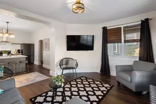 704 Lincolnway, Valparaiso, IN 46383 - Photo 7