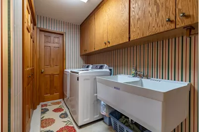 200 Golfview Drive, Schererville, IN 46375 - Photo 19