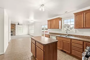 10645 Illinois St, Crown Point, IN 46307 - Photo 5