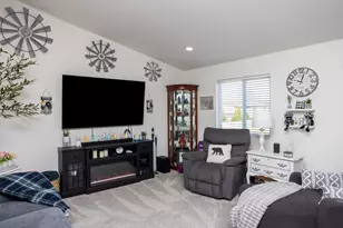 114 Mayfield Dr, Michigan City, IN 46360 - Photo 7