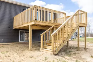 114 Mayfield Dr, Michigan City, IN 46360 - Photo 73