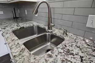 7419 Maple Ave, Gary, IN 46403 - Photo 19