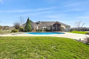 2776 W Hogan Ave, La Porte, IN 46350 - Photo 51