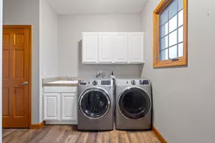 2776 W Hogan Ave, La Porte, IN 46350 - Photo 21