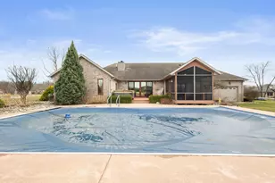 2776 W Hogan Ave, La Porte, IN 46350 - Photo 69