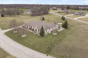 2776 W Hogan Ave, La Porte, IN 46350 - Photo 57