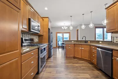 2776 W Hogan Avenue, La Porte, IN 46350 - Photo 5