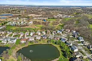 83 Scotscraig Dr, Valparaiso, IN 46385 - Photo 33