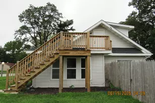 2302 W 37th Ave, Hobart, IN 46342 - Photo 3