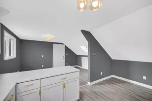 2302 W 37th Ave, Hobart, IN 46342 - Photo 31