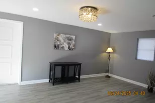 2302 W 37th Ave, Hobart, IN 46342 - Photo 9