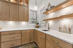 219 Crabapple Ln, Valparaiso, IN 46383 - Photo 25