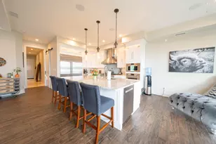 13941 Lakeview Point Rd, Cedar Lake, IN 46303 - Photo 11