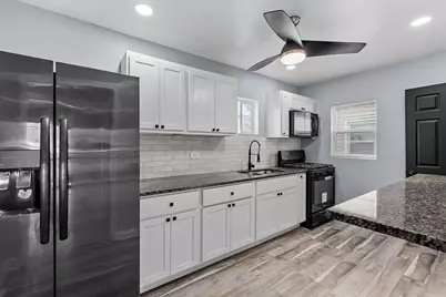 621 Burr Street, Gary, IN 46406 - Photo 7