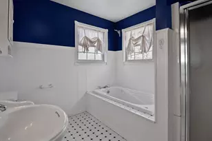 602 N Scott Dr, Valparaiso, IN 46383 - Photo 11