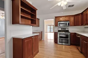 602 N Scott Dr, Valparaiso, IN 46383 - Photo 17