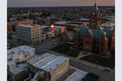 814 Lincolnway, La Porte, IN 46350 - Photo 5