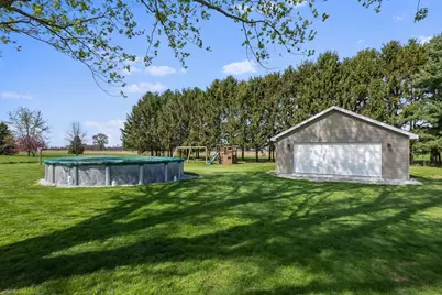 56915 Tulip Road, New Carlisle, IN 46552 - Photo 17