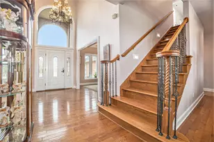 272 White Tail Ct, Hobart, IN 46342 - Photo 5