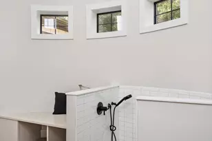 548 E 1400 S, Kouts, IN 46347 - Photo 43