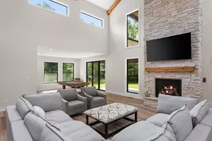 548 E 1400 S, Kouts, IN 46347 - Photo 17