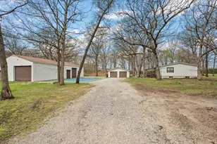 548 E 1400 S, Kouts, IN 46347 - Photo 111