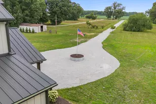 548 E 1400 S, Kouts, IN 46347 - Photo 73