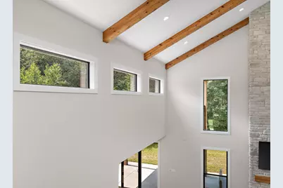 548 E 1400 S, Kouts, IN 46347 - Photo 49