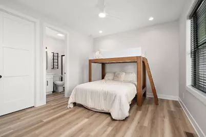 548 E 1400 S, Kouts, IN 46347 - Photo 55