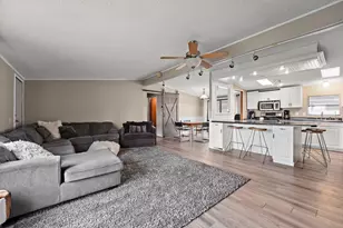 548 E 1400 S, Kouts, IN 46347 - Photo 117