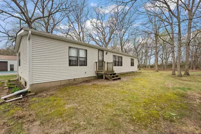 548 E 1400 S, Kouts, IN 46347 - Photo 113