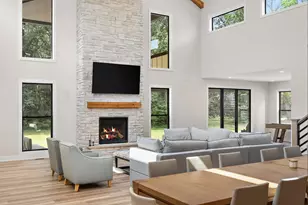 548 E 1400 S, Kouts, IN 46347 - Photo 13