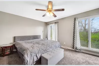 809 W 126th Court, Crown Point, IN 46307 - Photo 15