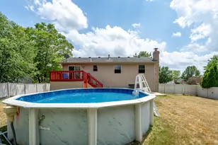 7922 Bracken Pkwy, Hobart, IN 46342 - Photo 49