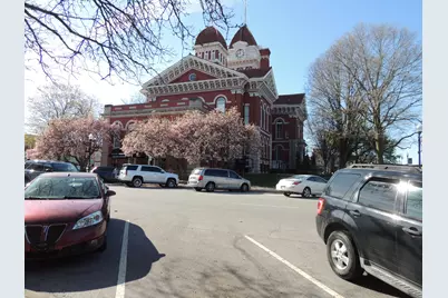 118 W Clark Street, Crown Point, IN 46307 - Photo 7