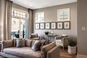 107 Valparaiso St, Valparaiso, IN 46383 - Photo 5