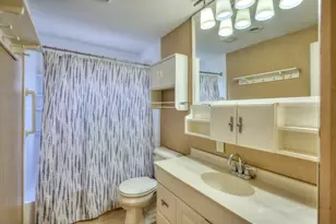 1728 Winston Dr, South Bend, IN 46635 - Photo 15