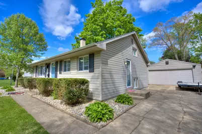 1728 Winston Drive, South Bend, IN 46635 - Photo 5