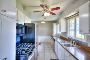 1728 Winston Dr, South Bend, IN 46635 - Photo 11