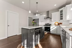 2116 Redwood Ln, Chesterton, IN 46304 - Photo 9