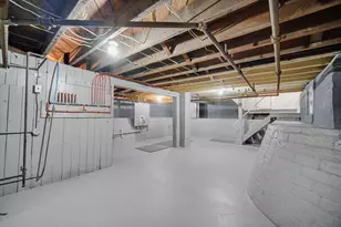 411 E St, La Porte, IN 46350 - Photo 31