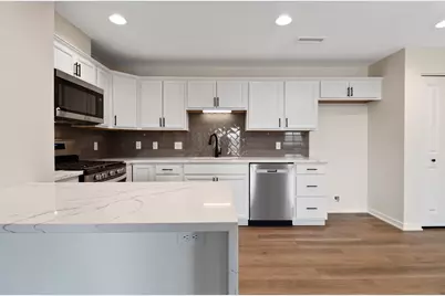 2034 W 75th Place #32, Merrillville, IN 46410 - Photo 11