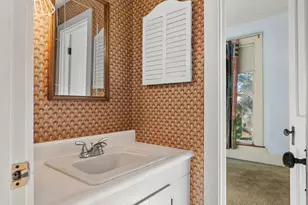 208 E Chicago St, Valparaiso, IN 46383 - Photo 21