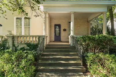 208 E Chicago Street, Valparaiso, IN 46383 - Photo 3