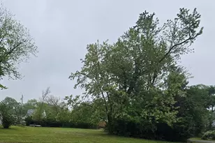 7481 Broadway, Merrillville, IN 46410 - Photo 1