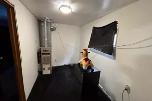 2154 Whitcomb St, Gary, IN 46404 - Photo 5