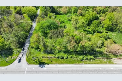 242 N 600 W, Valparaiso, IN 46385 - Photo 3