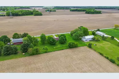 56729 Tulip Road, New Carlisle, IN 46552 - Photo 5