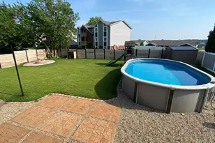 4091 W 76th Ln, Merrillville, IN 46410 - Photo 19