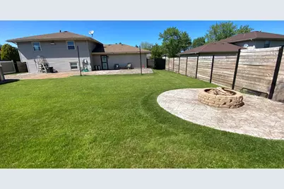 4091 W 76th Lane, Merrillville, IN 46410 - Photo 7